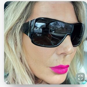Louis Vuitton Black Sunglasses